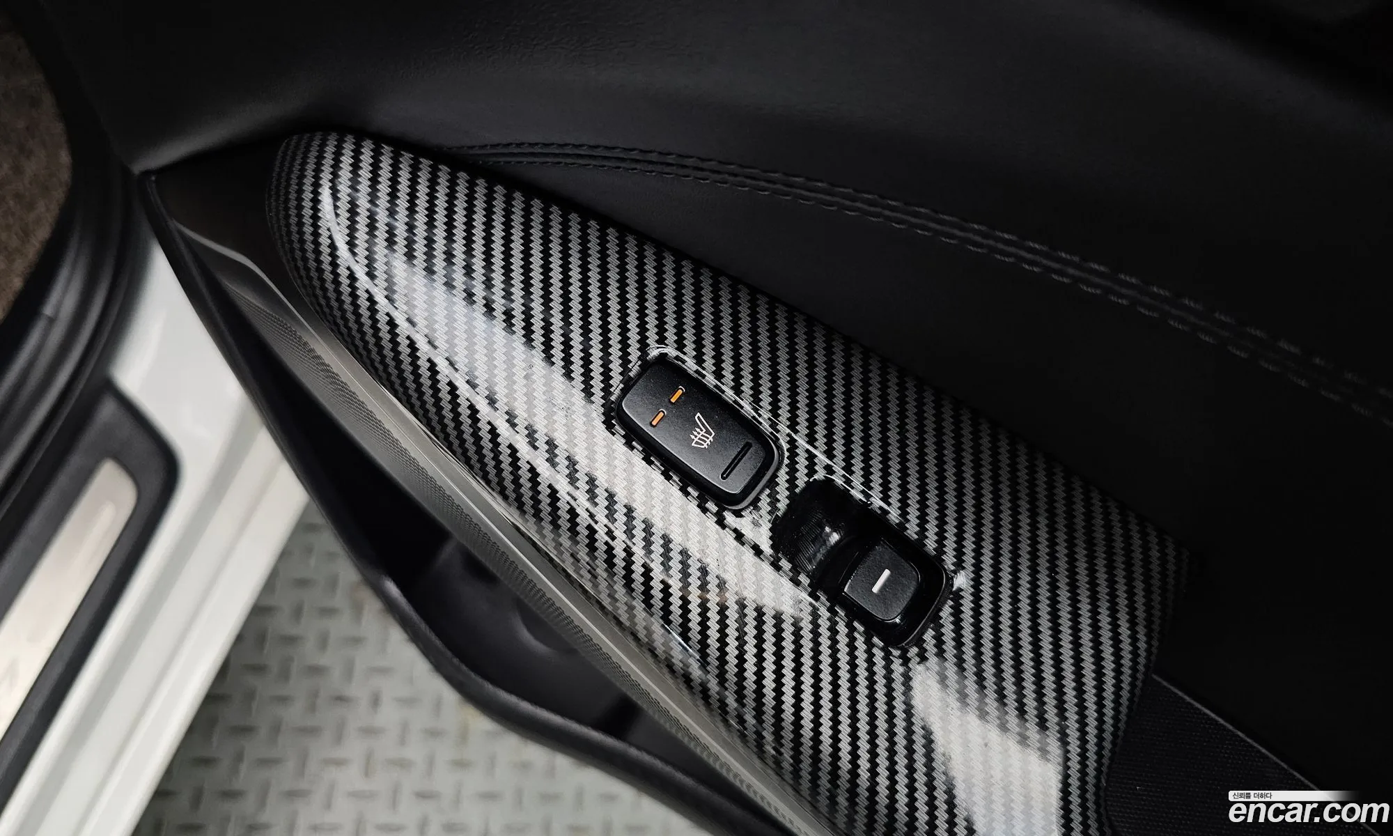 Kia K7 2019 — 7