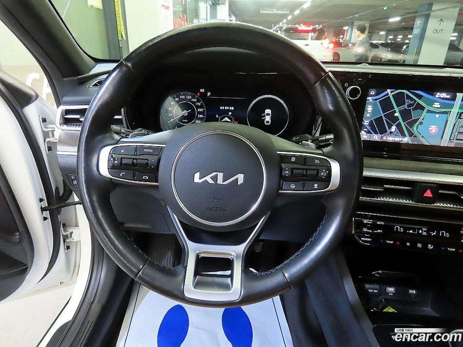 Kia K5 2022 — 8
