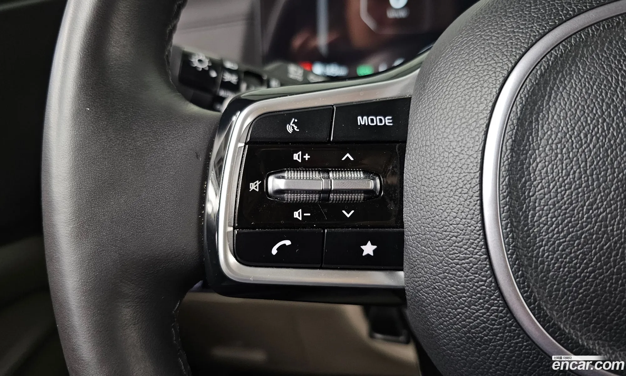 Kia Carnival 2024 — 15