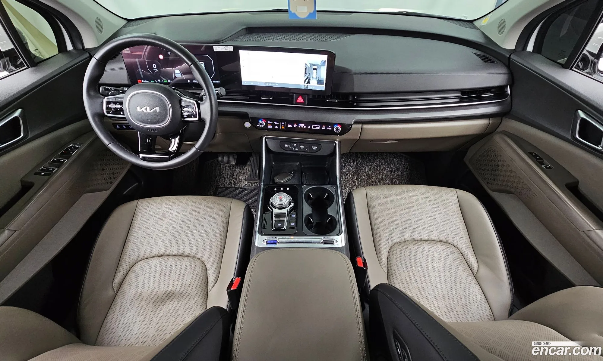 Kia Carnival 2024 — 23