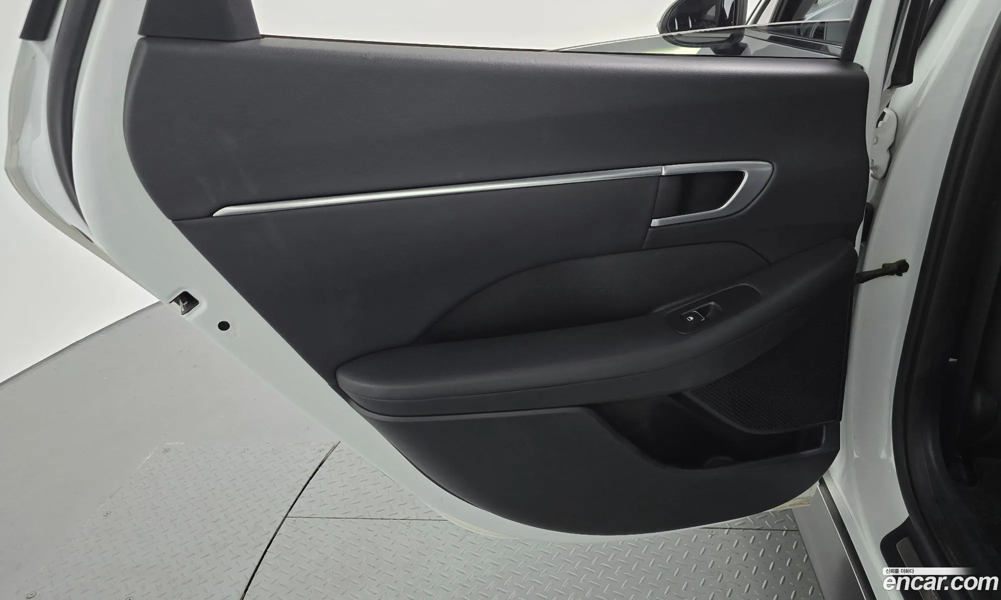 Hyundai Sonata 2019 — 16