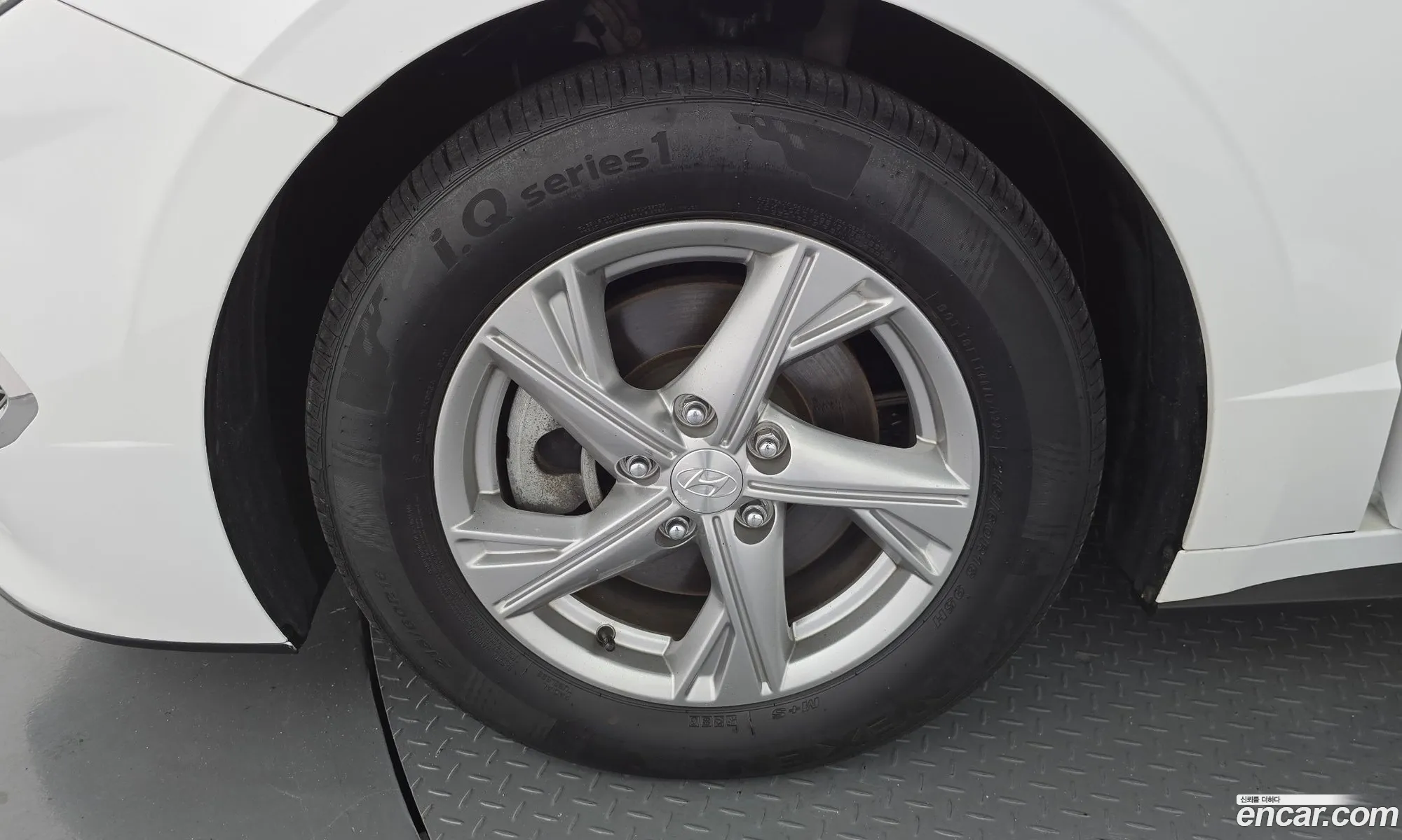 Hyundai Sonata 2019 — 24