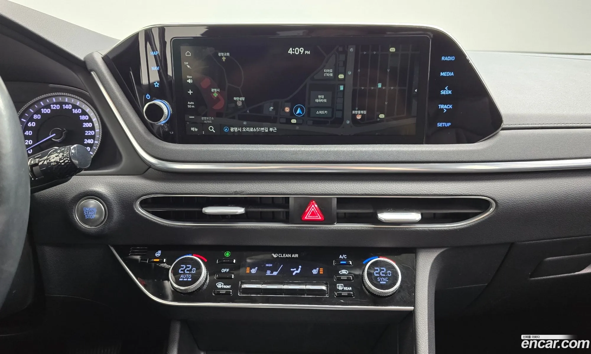 Hyundai Sonata 2019 — 19