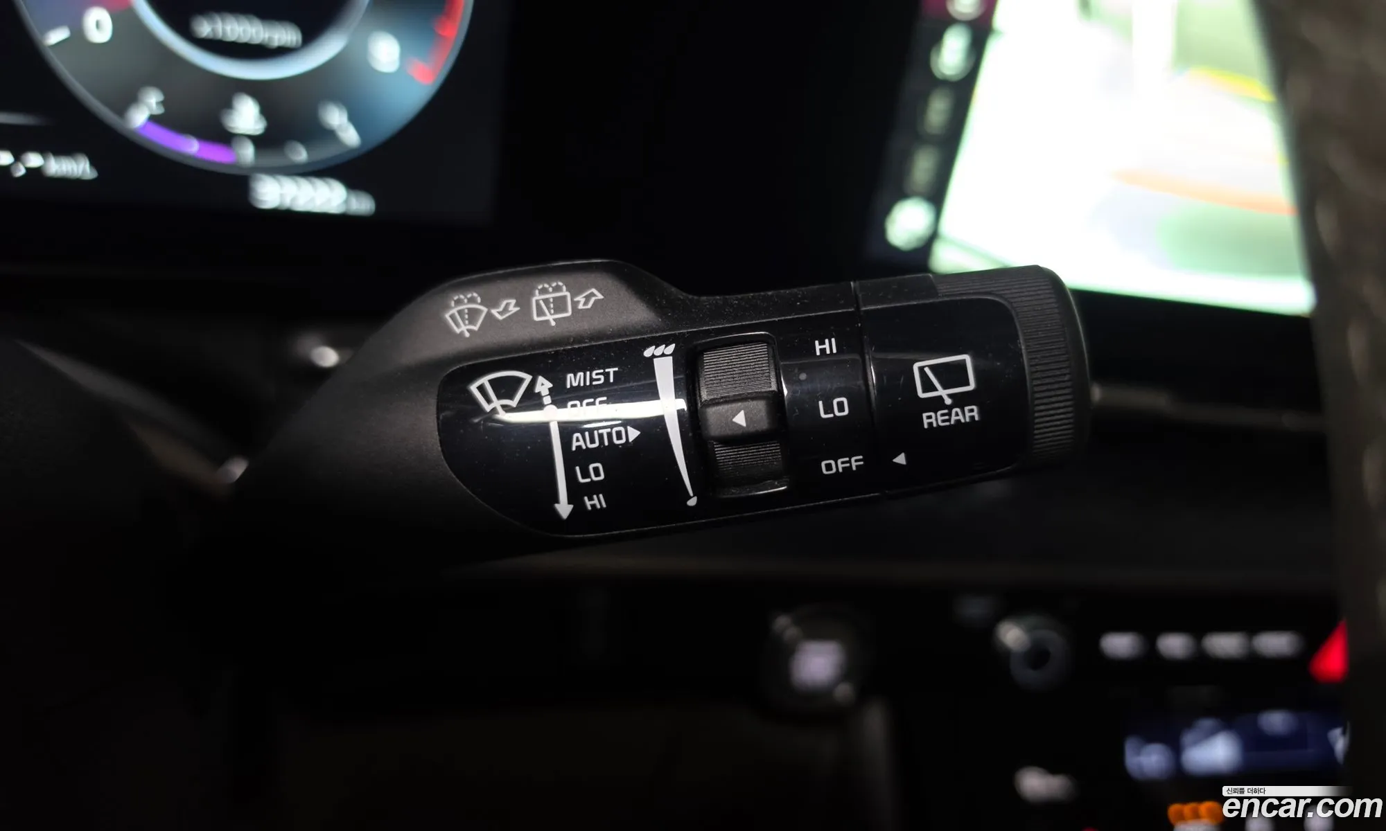 Kia Carnival 2023 KNANE813BPS348339 — 9