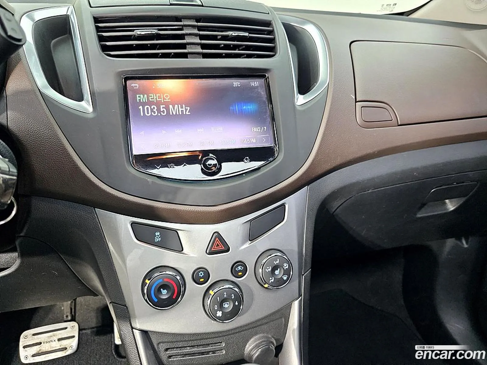 Chevrolet (GM Daewoo) Trax 2015 — 14