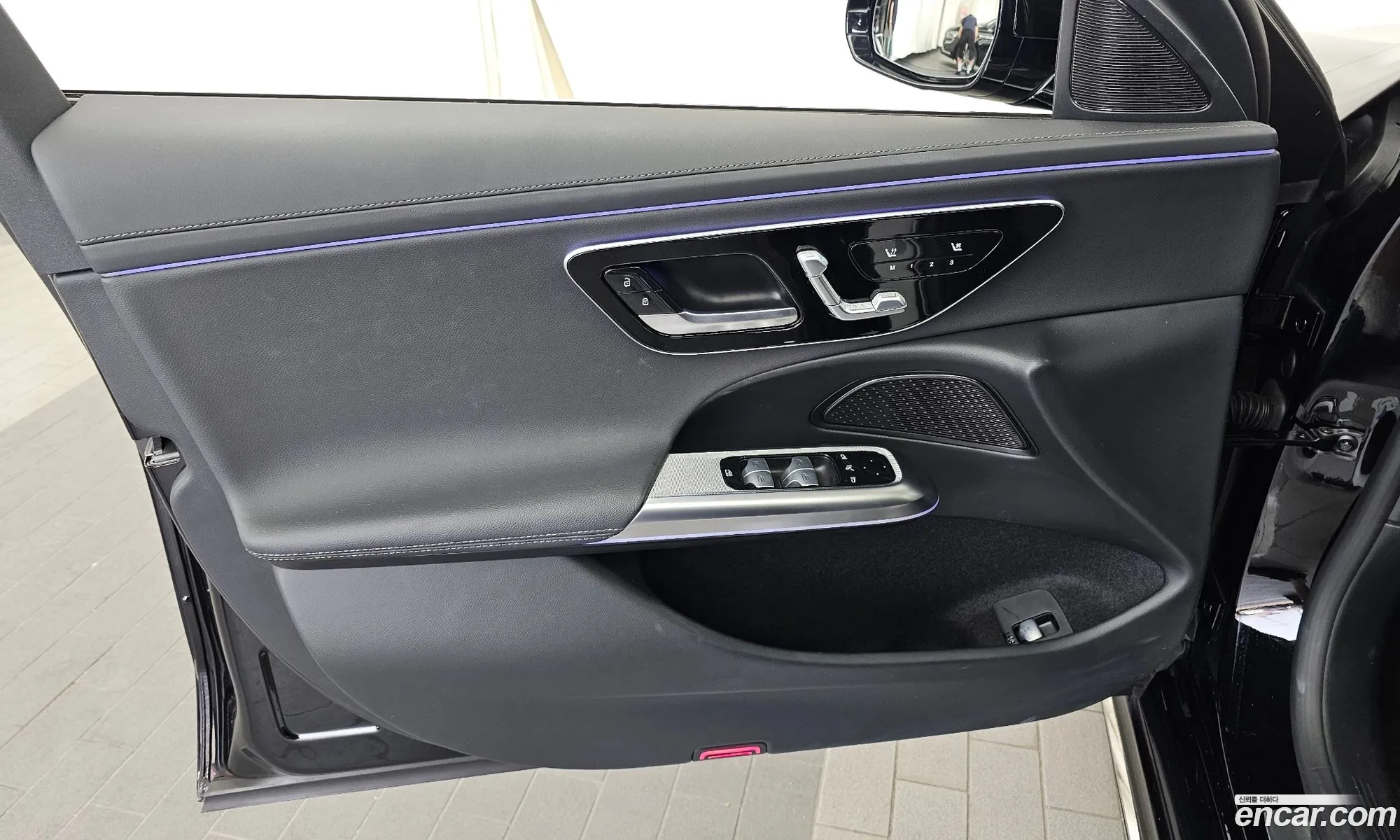 Mercedes-Benz E-Class W214 2024 W1KLF0FB2RA033065 — 8