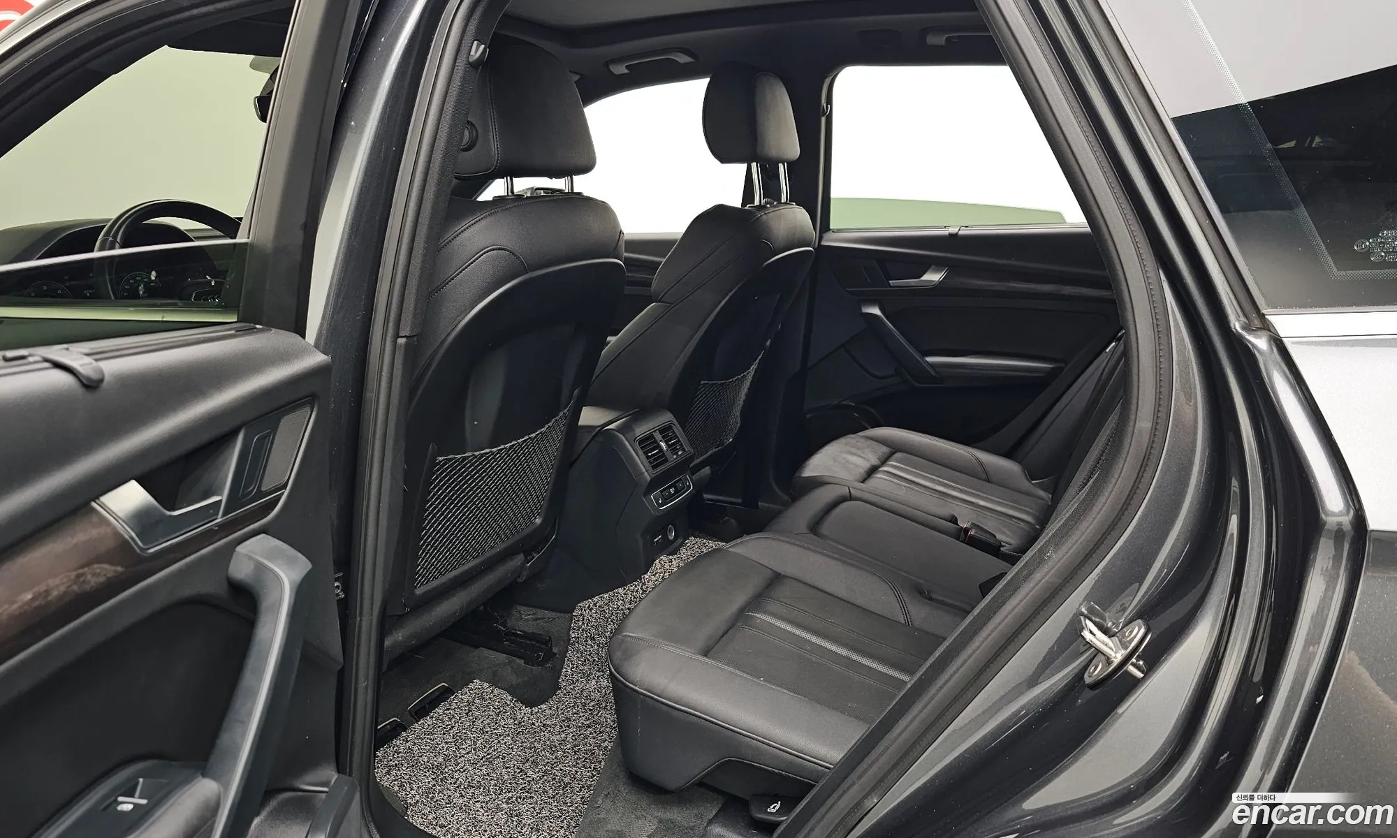 Audi Q5 2023 WAUZZZFY9P2075855 — 21