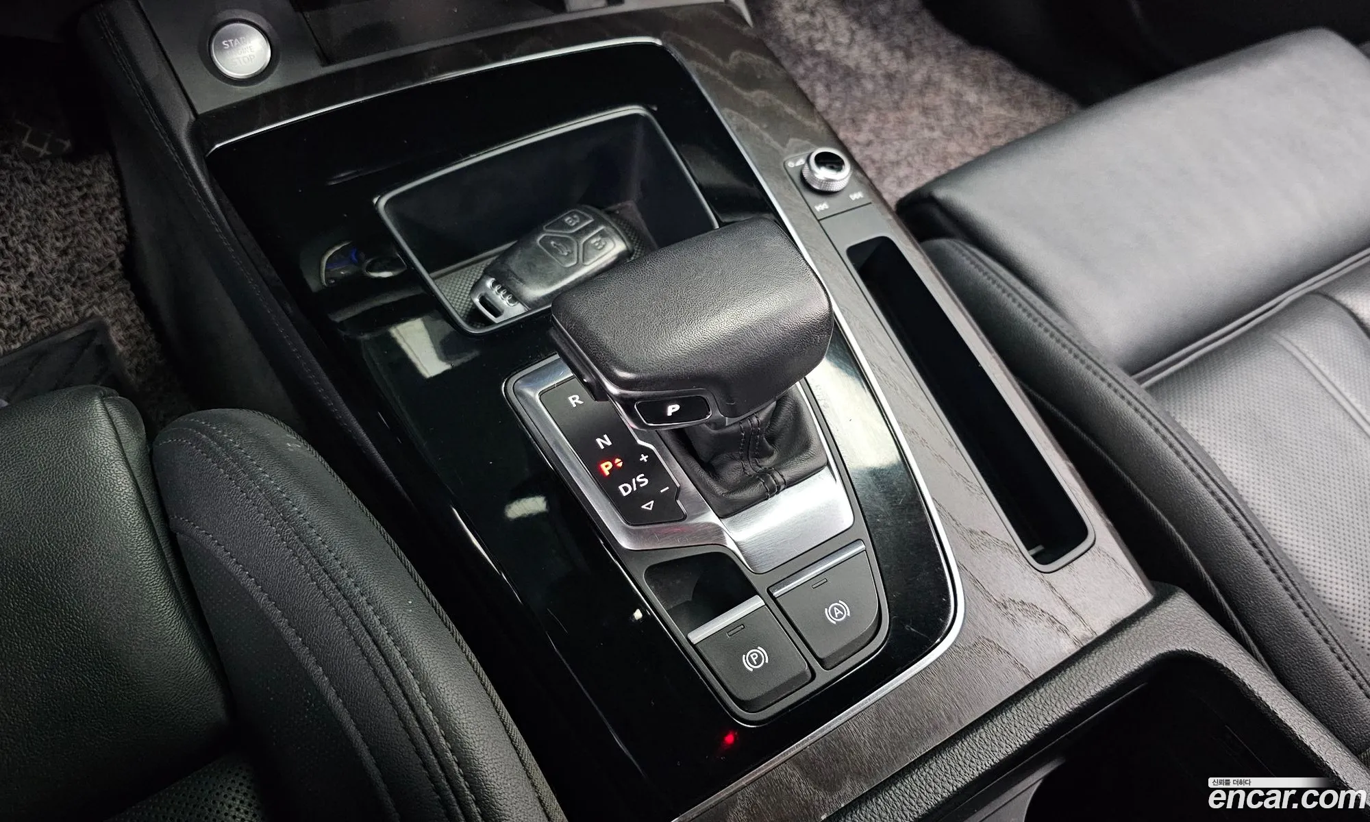 Audi Q5 2023 WAUZZZFY9P2075855 — 33