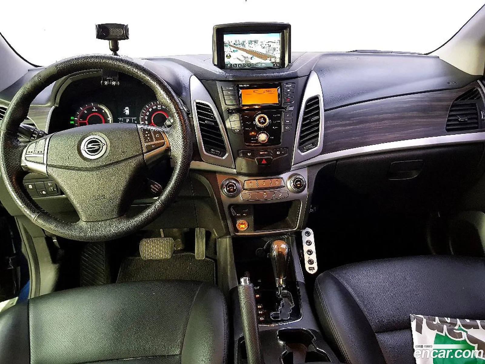 KG Mobility (SsangYong) Korando C 2016 — 15