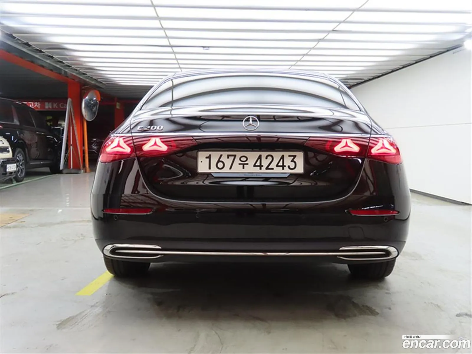 Mercedes-Benz E-Class W214 2025 — 9