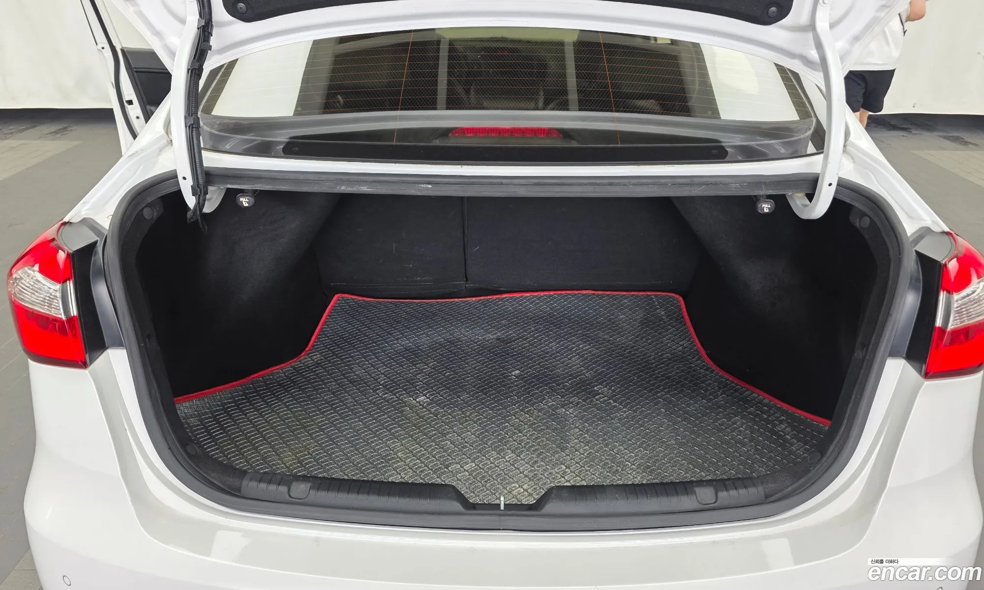 Kia K3 2014 KNAFZ412BEA183091 — 6