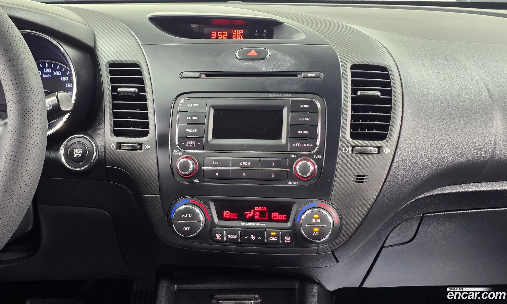 Kia K3 2014 KNAFZ412BEA183091 — 13