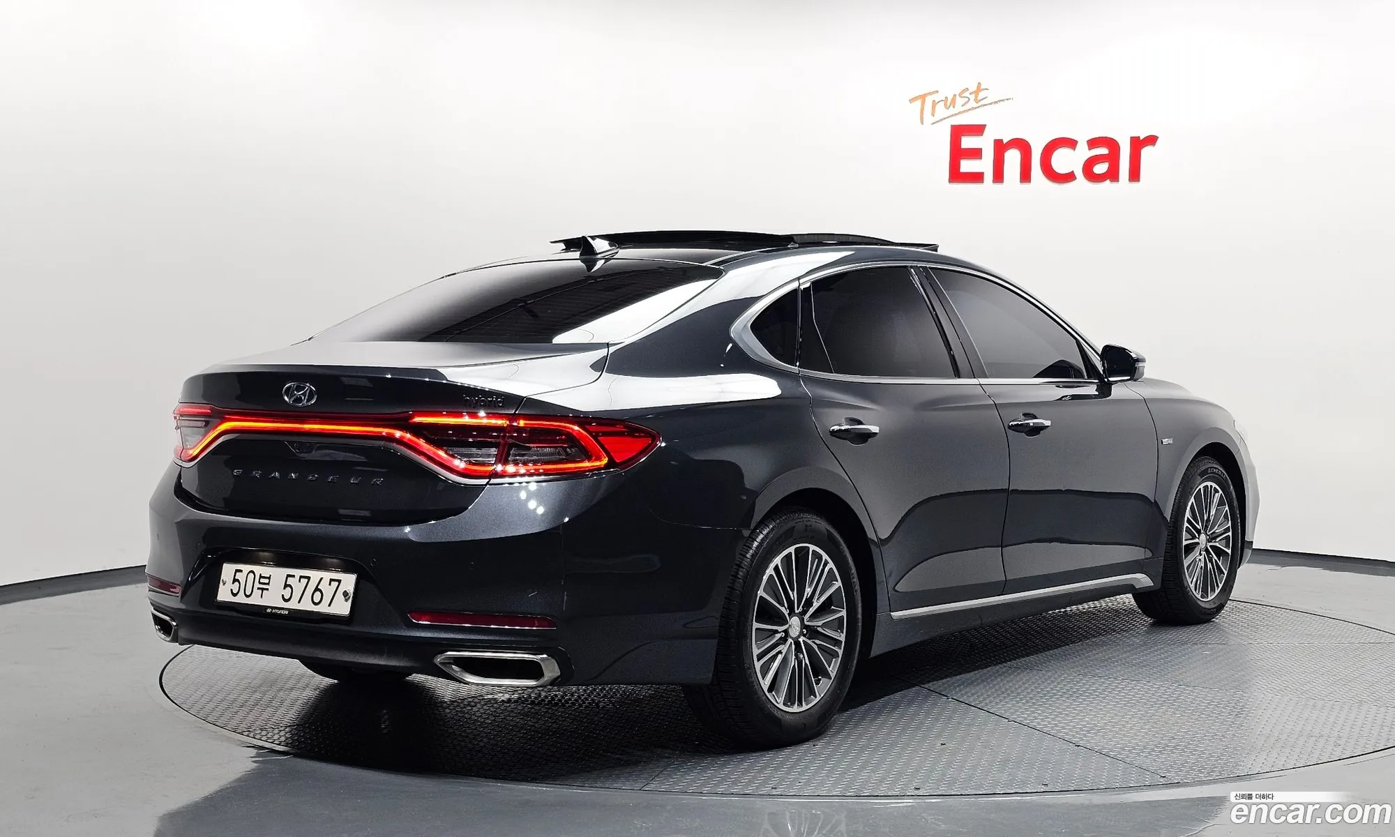 Hyundai Grandeur IG Hybrid