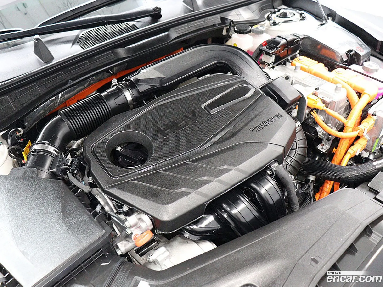 Hyundai Sonata the Edge Hybrid