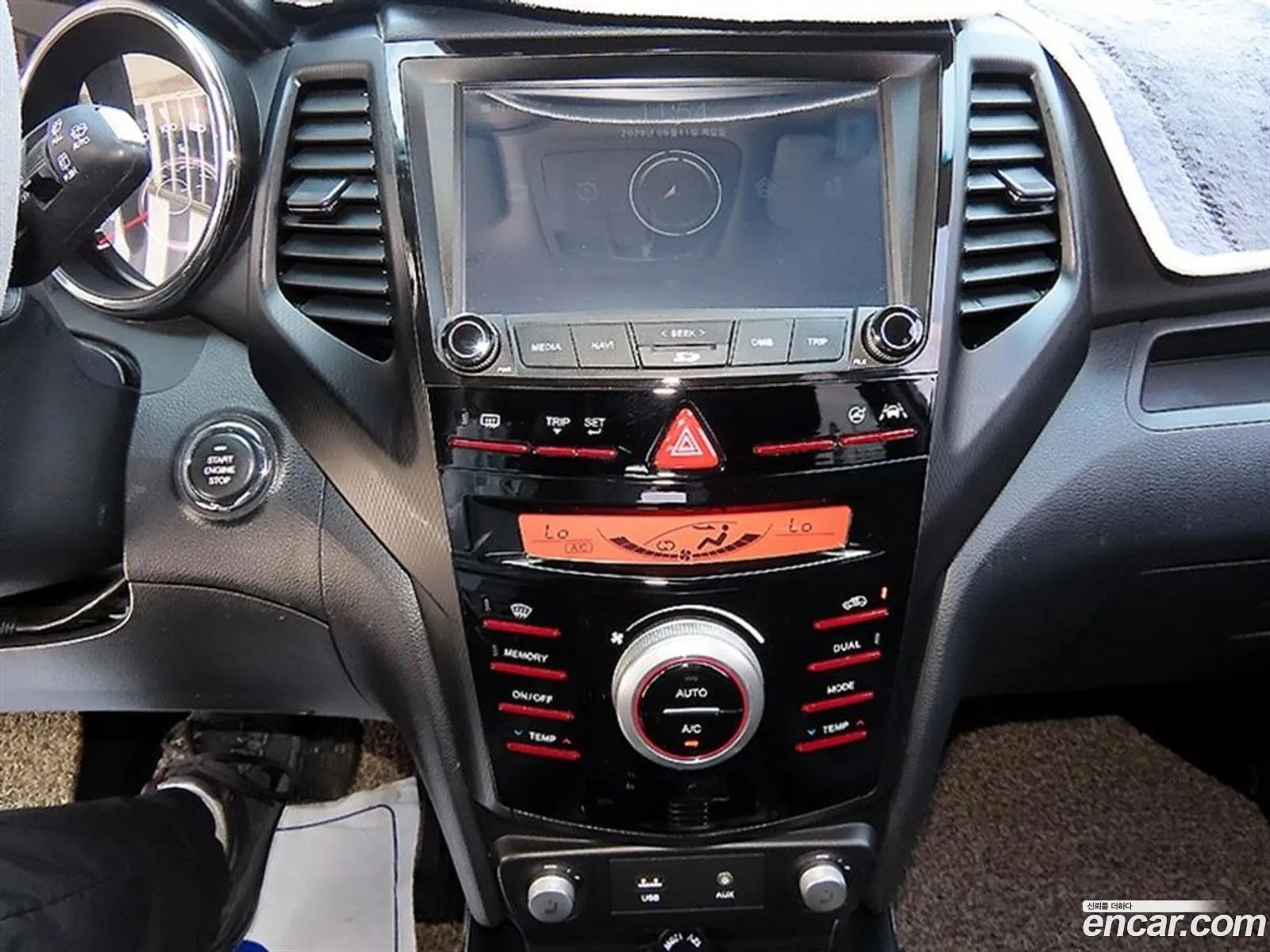 KG Mobility (SsangYong) Tivoli Air 2017 — 15