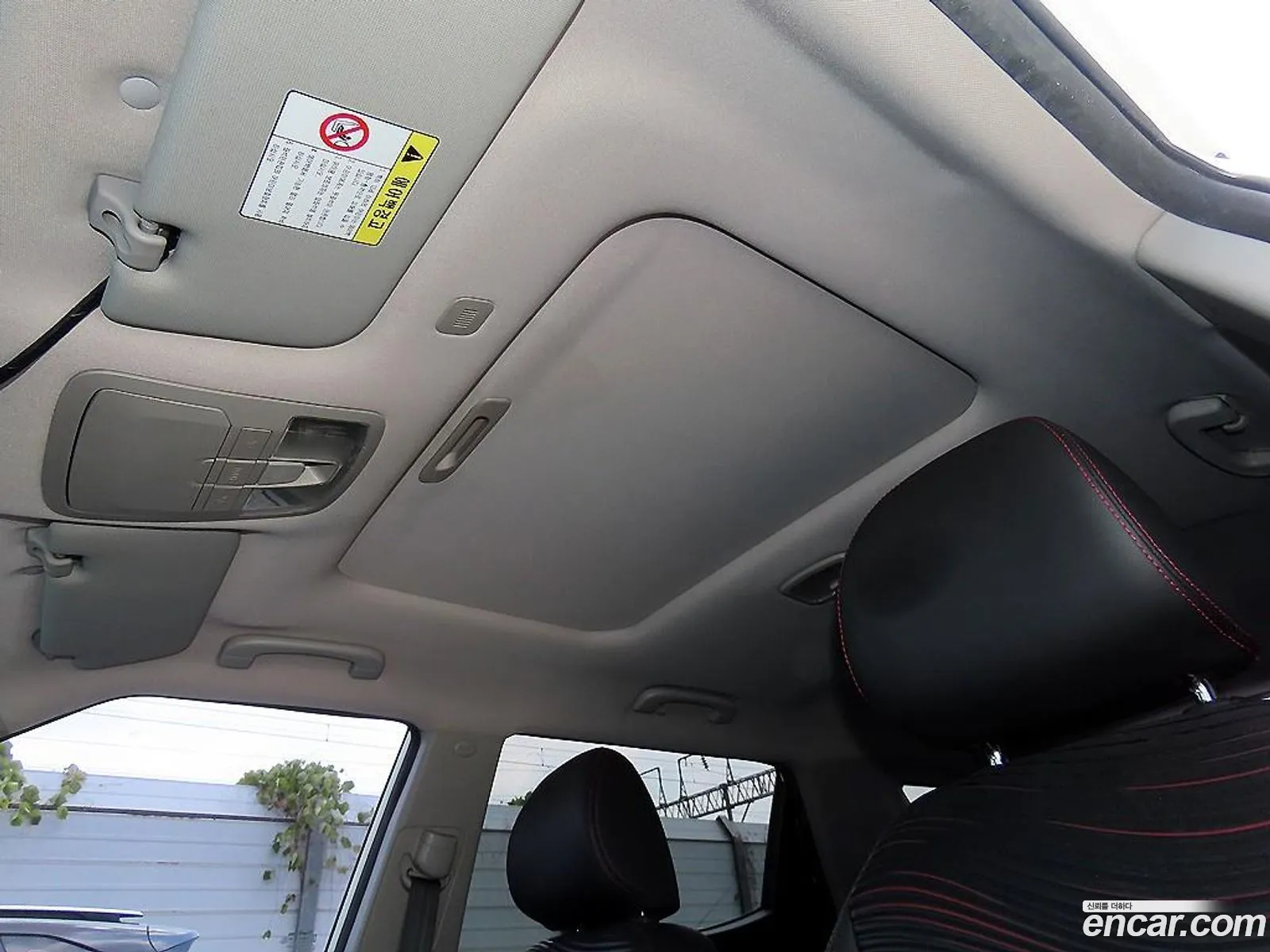 KG Mobility (SsangYong) Tivoli Air 2017 — 11