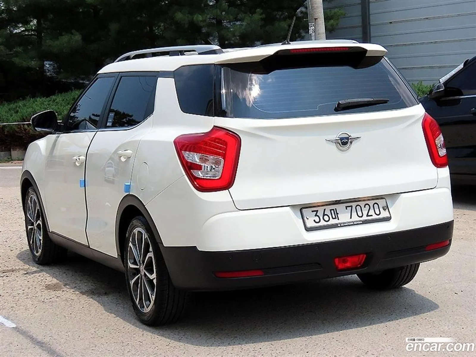 KG Mobility (SsangYong) Tivoli Air 2017 — 12