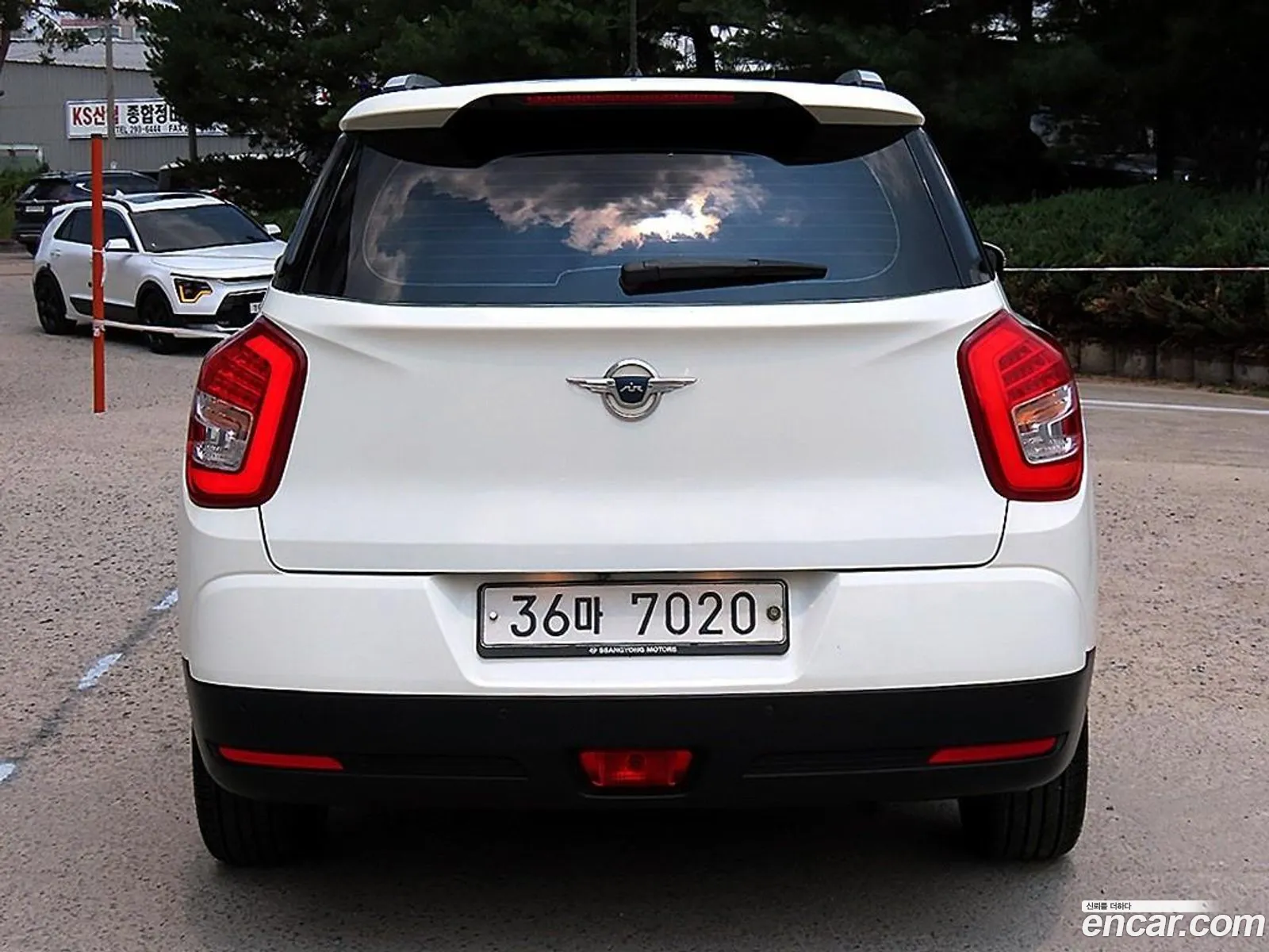 KG Mobility (SsangYong) Tivoli Air 2017 — 13