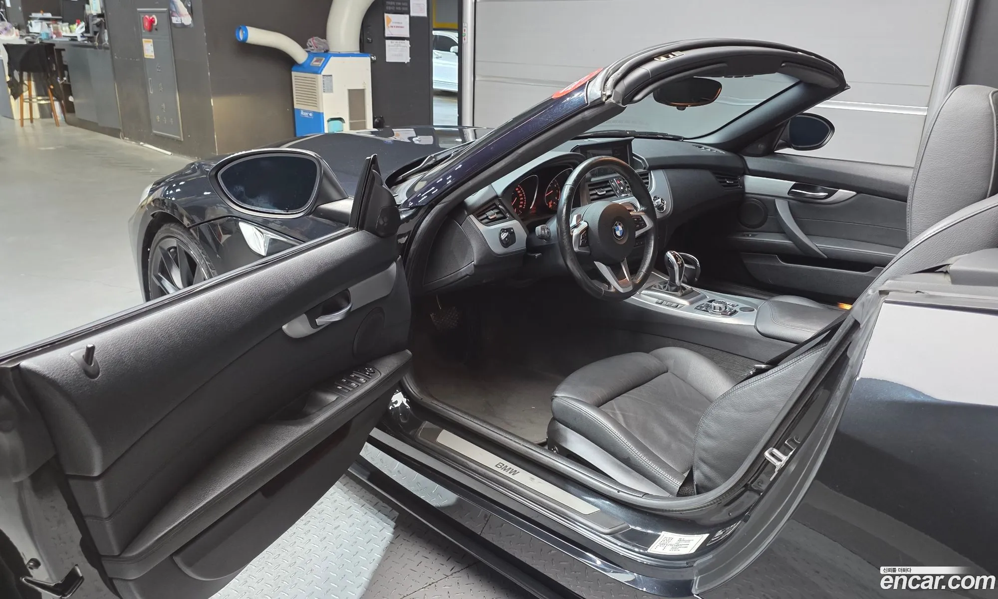 BMW Z4 2009 WBALM71099E372393 — 9