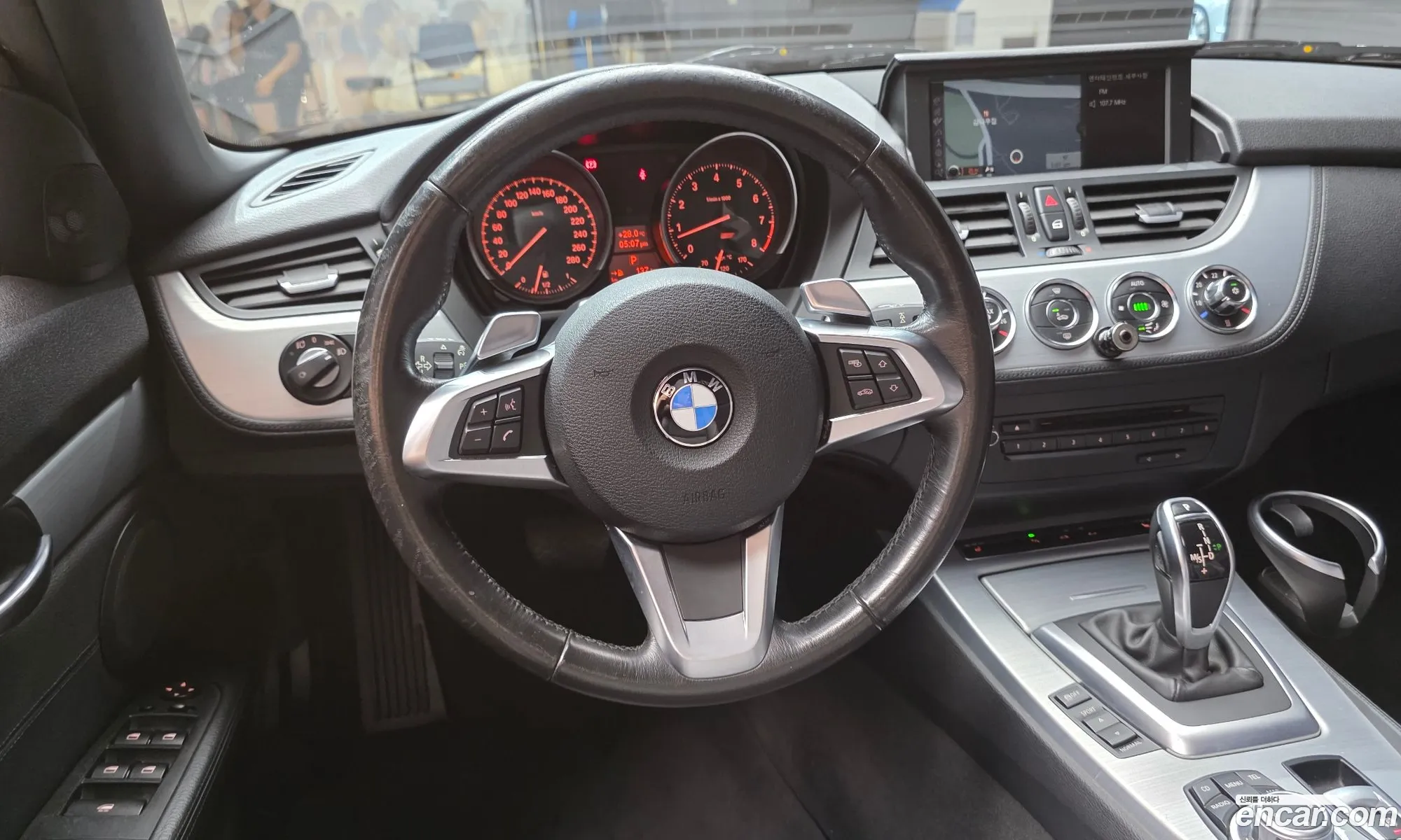 BMW Z4 2009 WBALM71099E372393 — 13