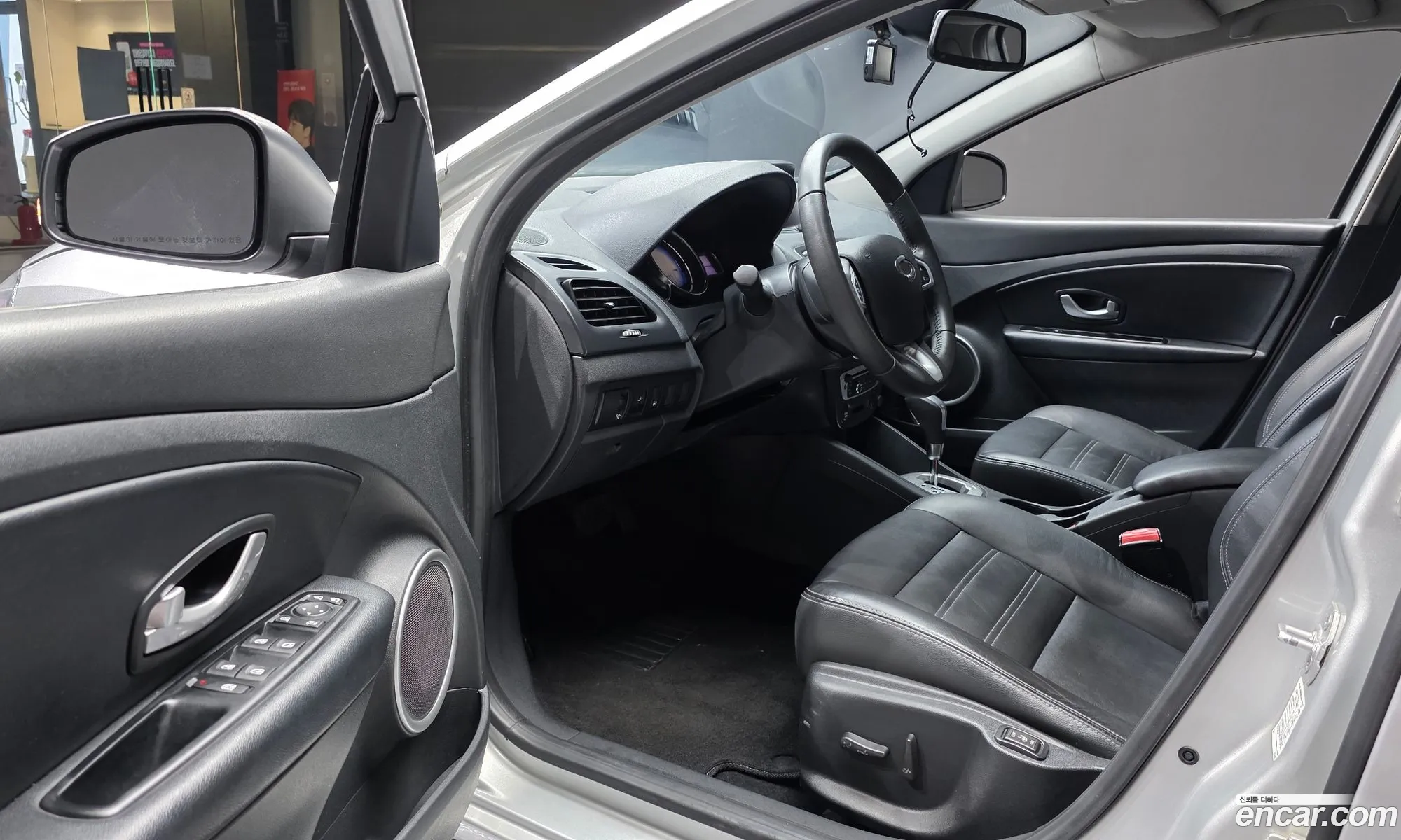 Renault Korea (Samsung) SM3 2014 KNMC4C2HMEP156962 — 18