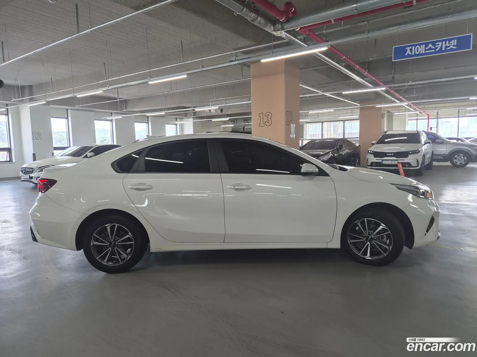 Kia K3 2022 — 19