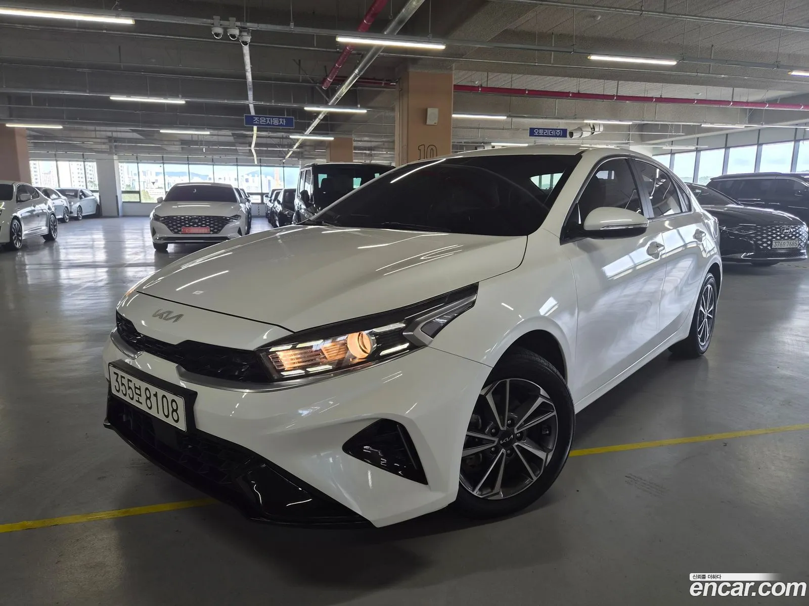Kia K3 2022 — 18