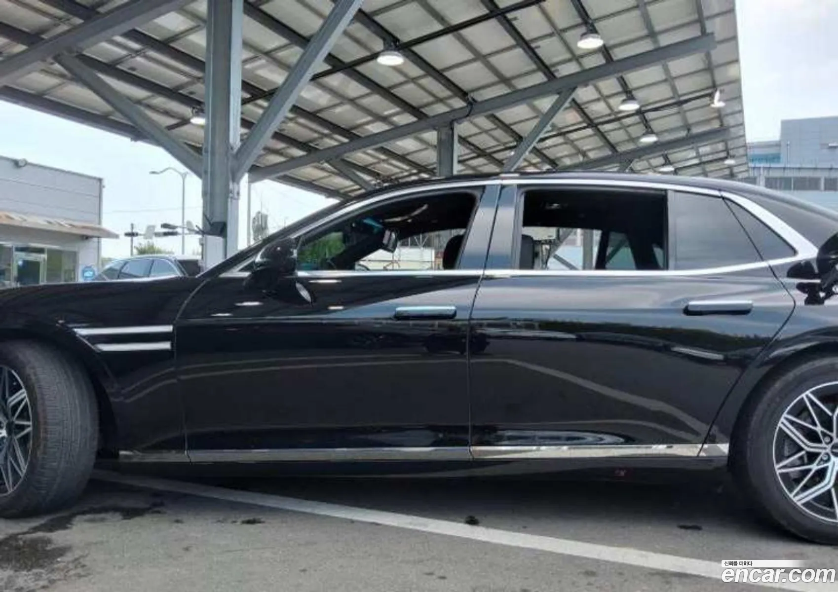 Genesis G90 2023 — 4
