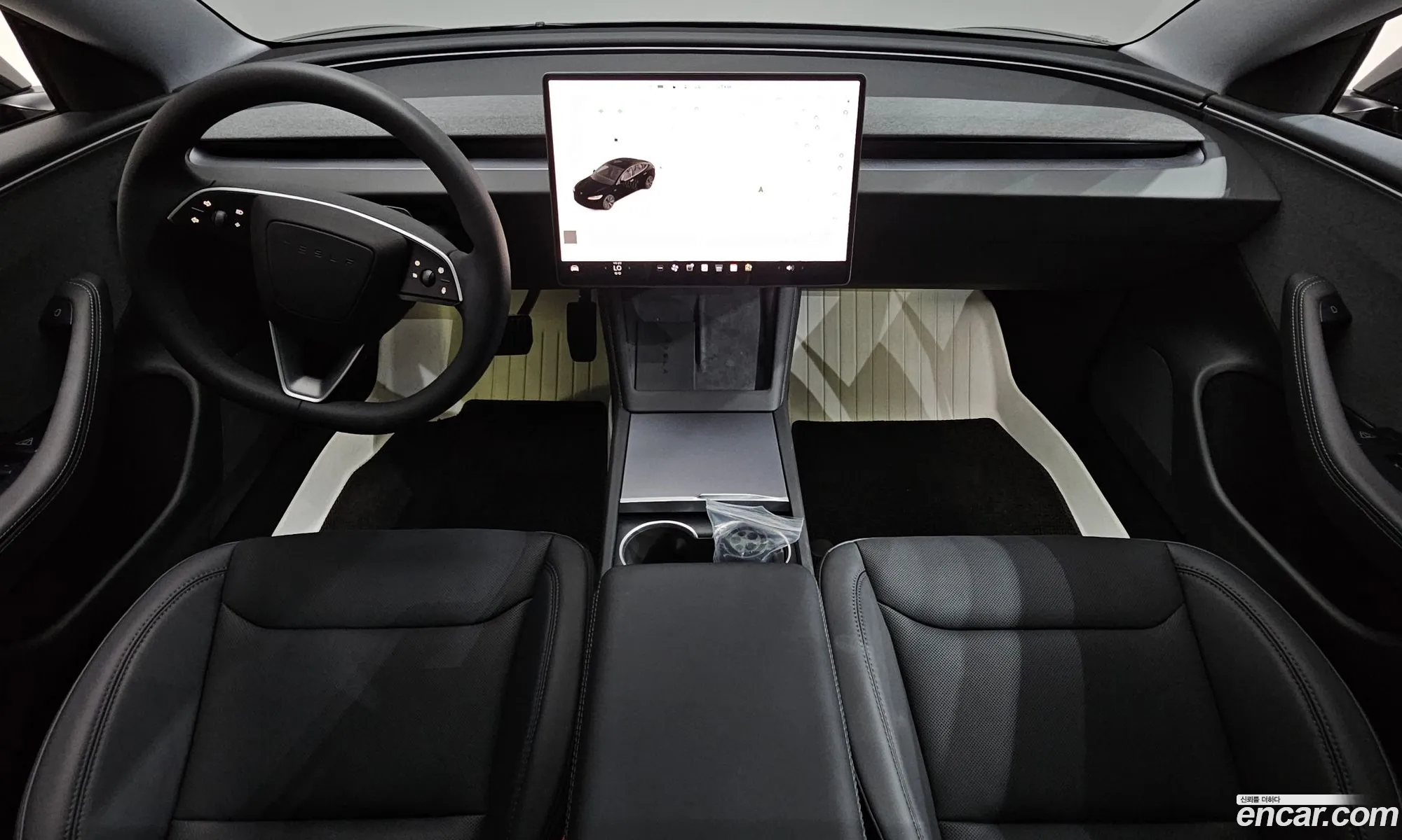 Tesla Model 3 2025 LRW3E7FS7SC606314 — 30