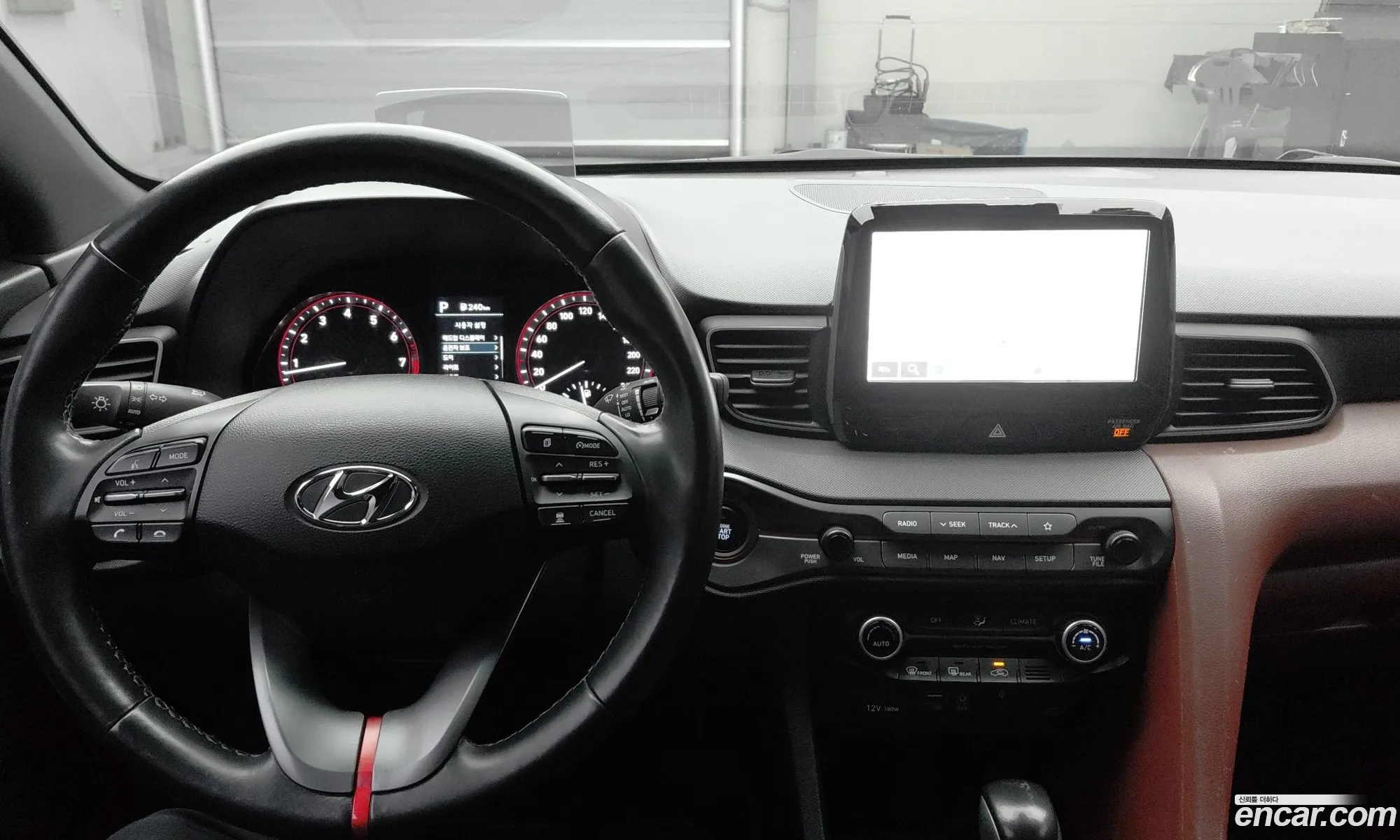 Hyundai Veloster 2018 — 15