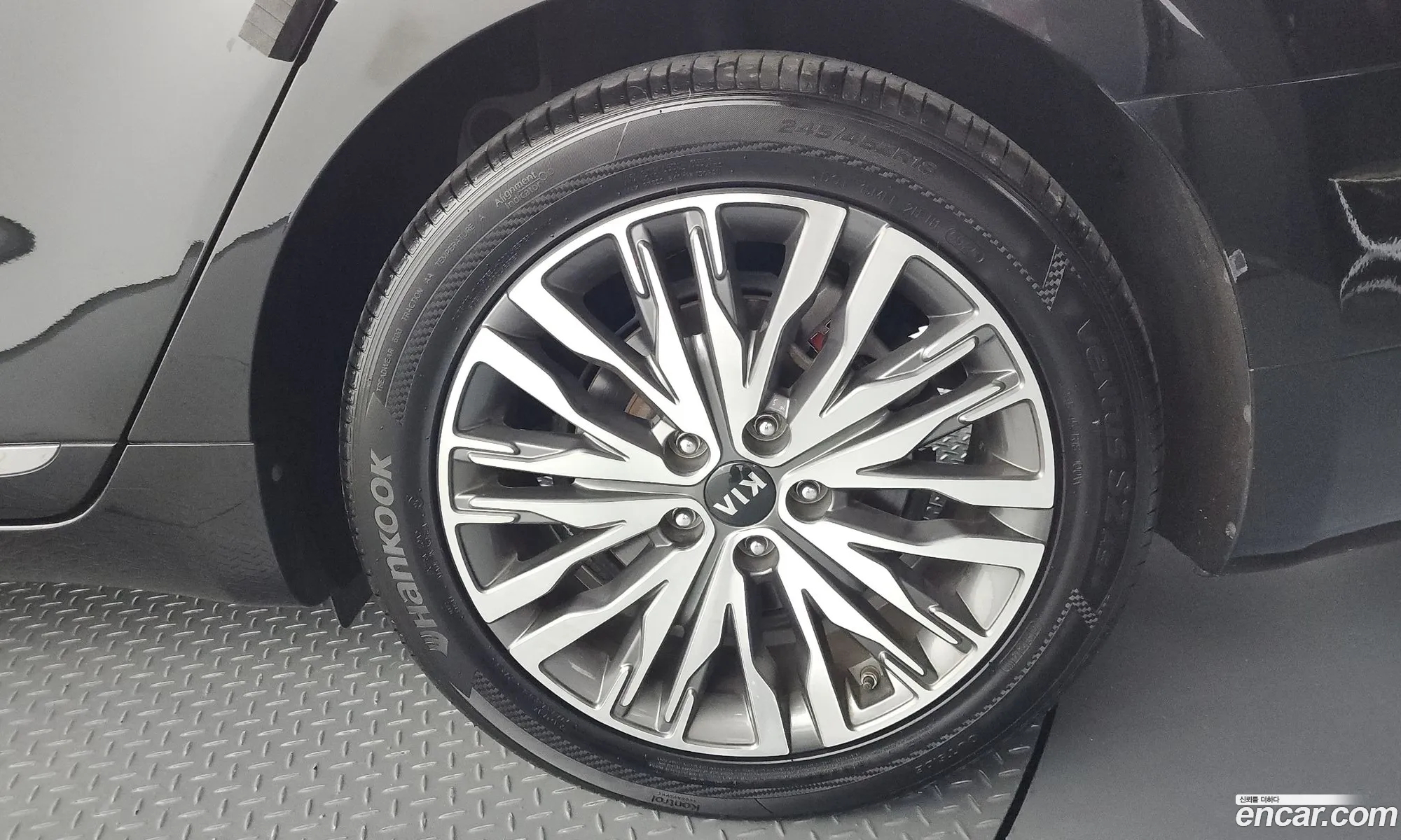 Kia K7 Premier 2019 — 34