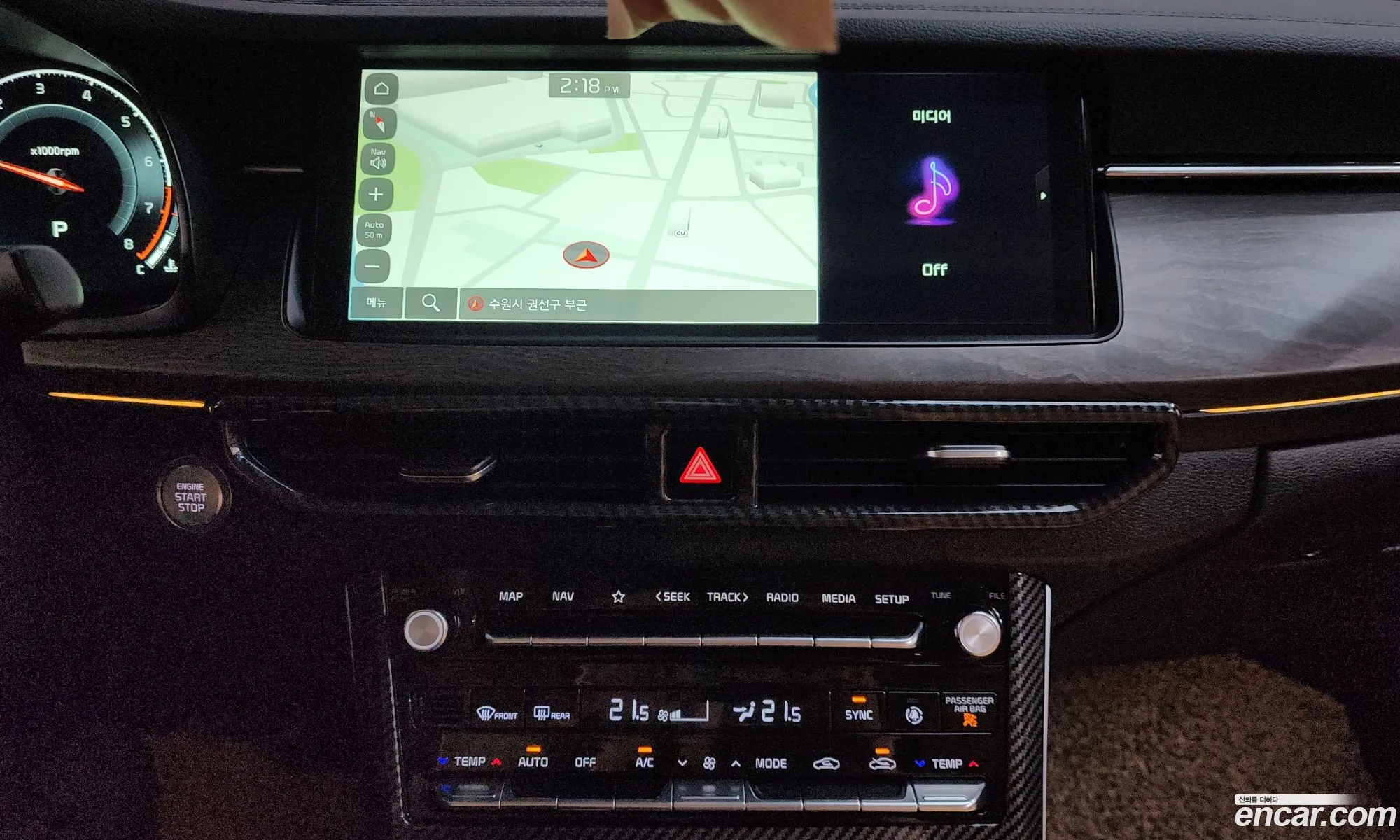 Kia K7 Premier 2019 — 10