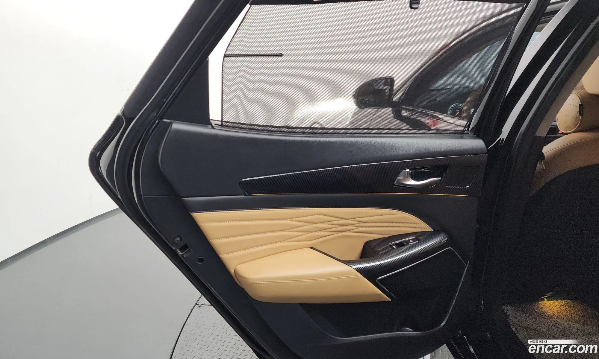 Kia K7 Premier 2019 — 23