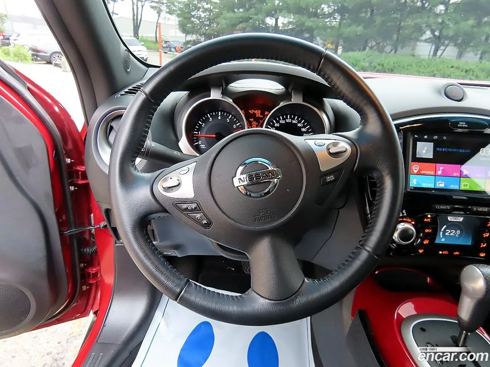 Nissan Juke 2017 — 12