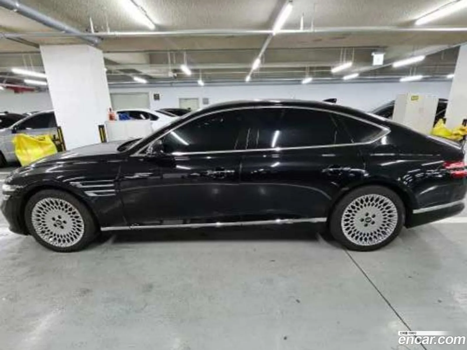 Genesis G80 2022 — 11