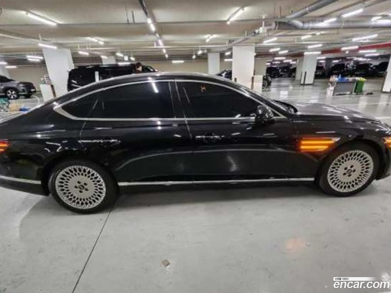 Genesis G80 2022 — 10