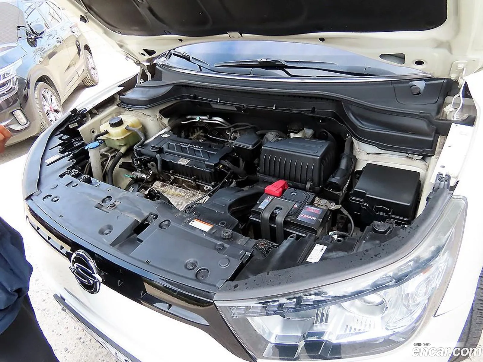 KG Mobility (SsangYong) Tivoli 2015 — 13