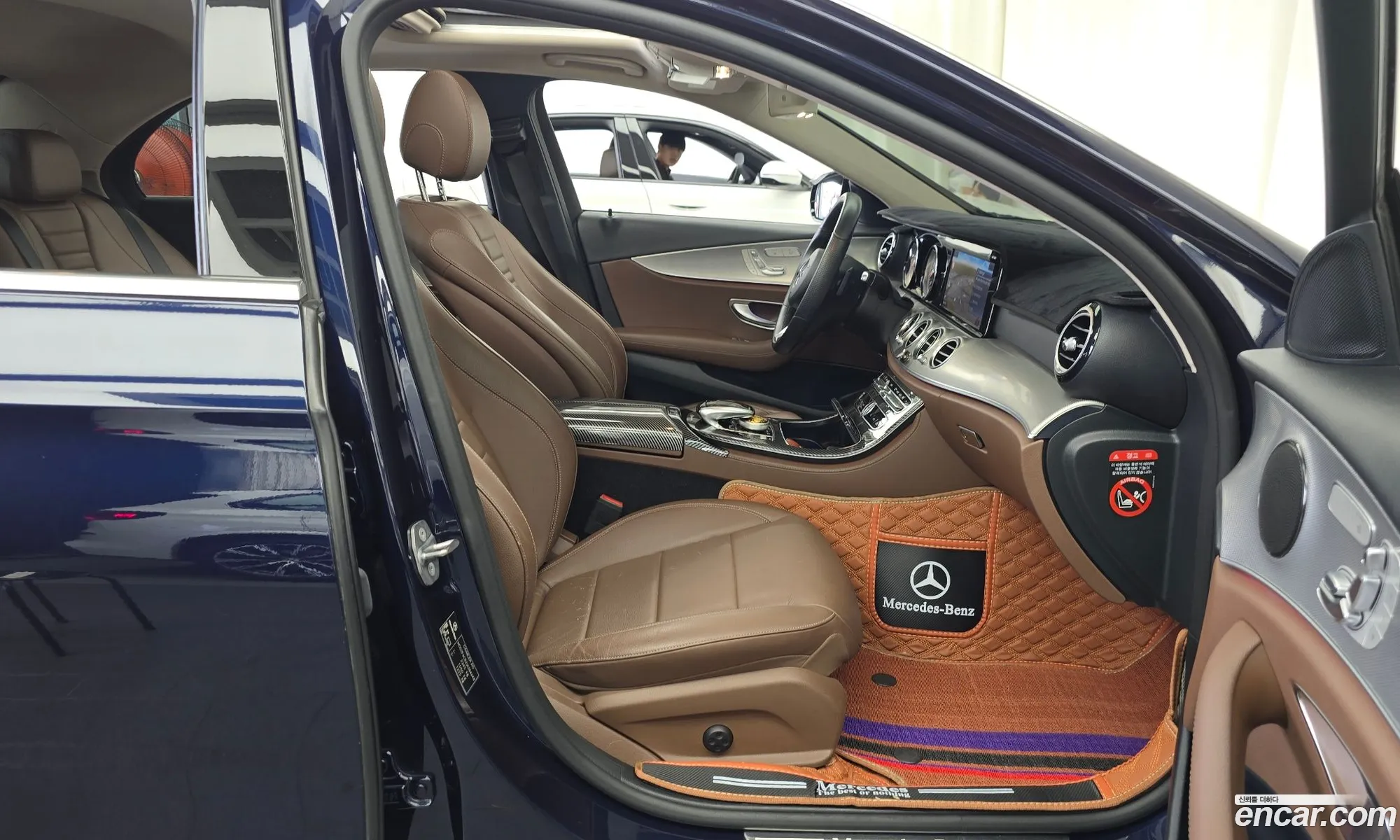 Mercedes-Benz E-Class W213 2018 — 15