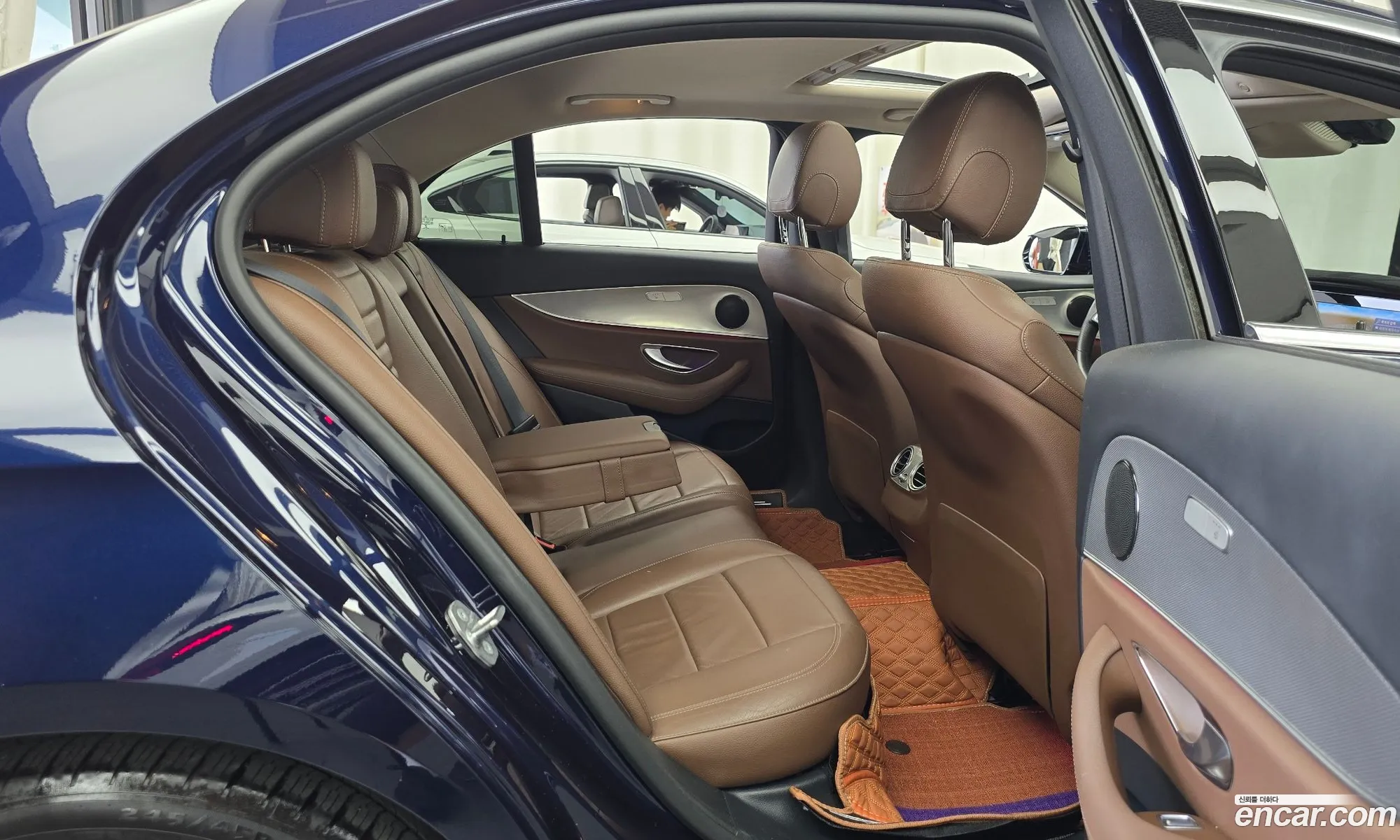 Mercedes-Benz E-Class W213 2018 — 10