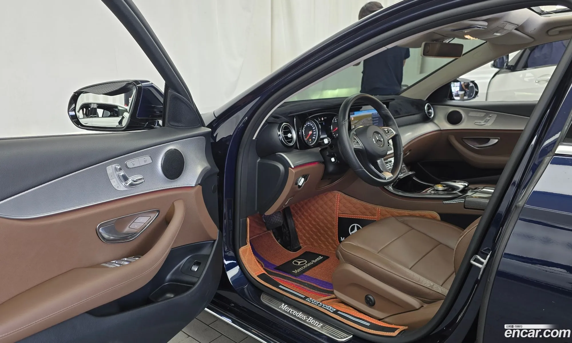 Mercedes-Benz E-Class W213 2018 — 12