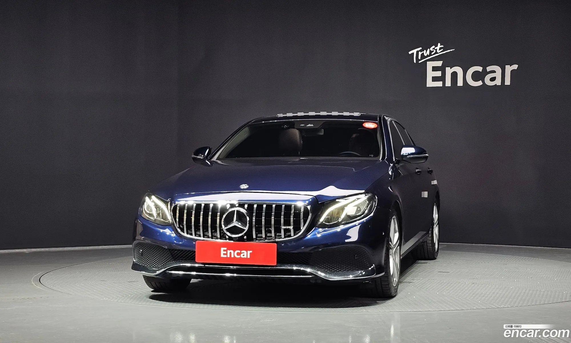 Mercedes-Benz E-Class W213 2018 — 11