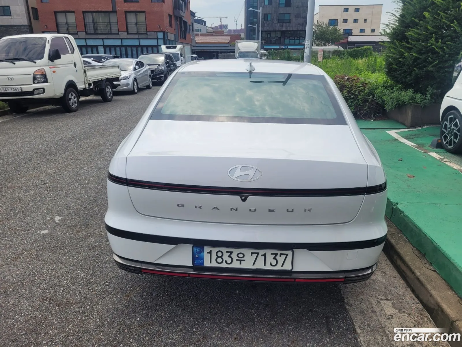 Hyundai Grandeur Hybrid 2023 — 7