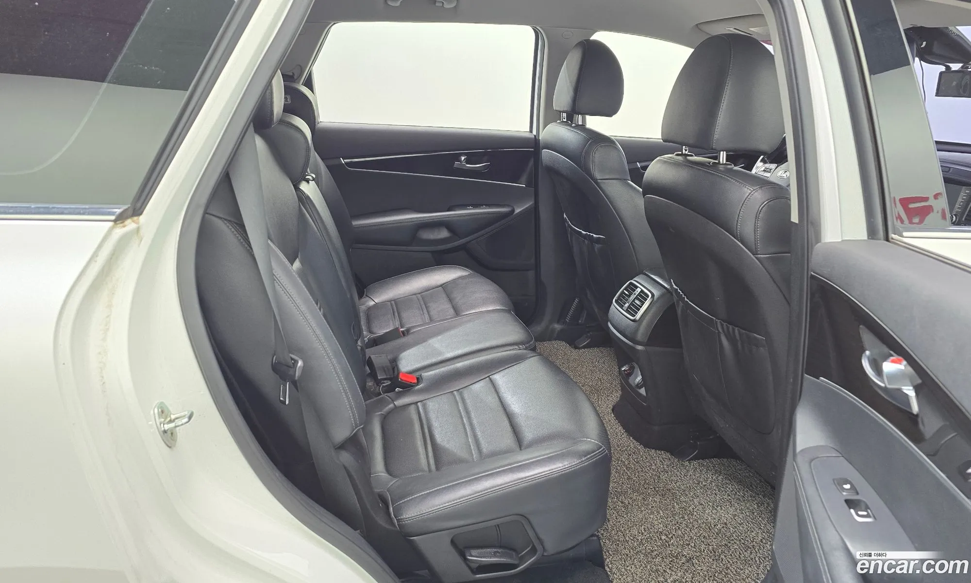 Kia Sorento 2018 KNAPS81BDKA529131 — 14