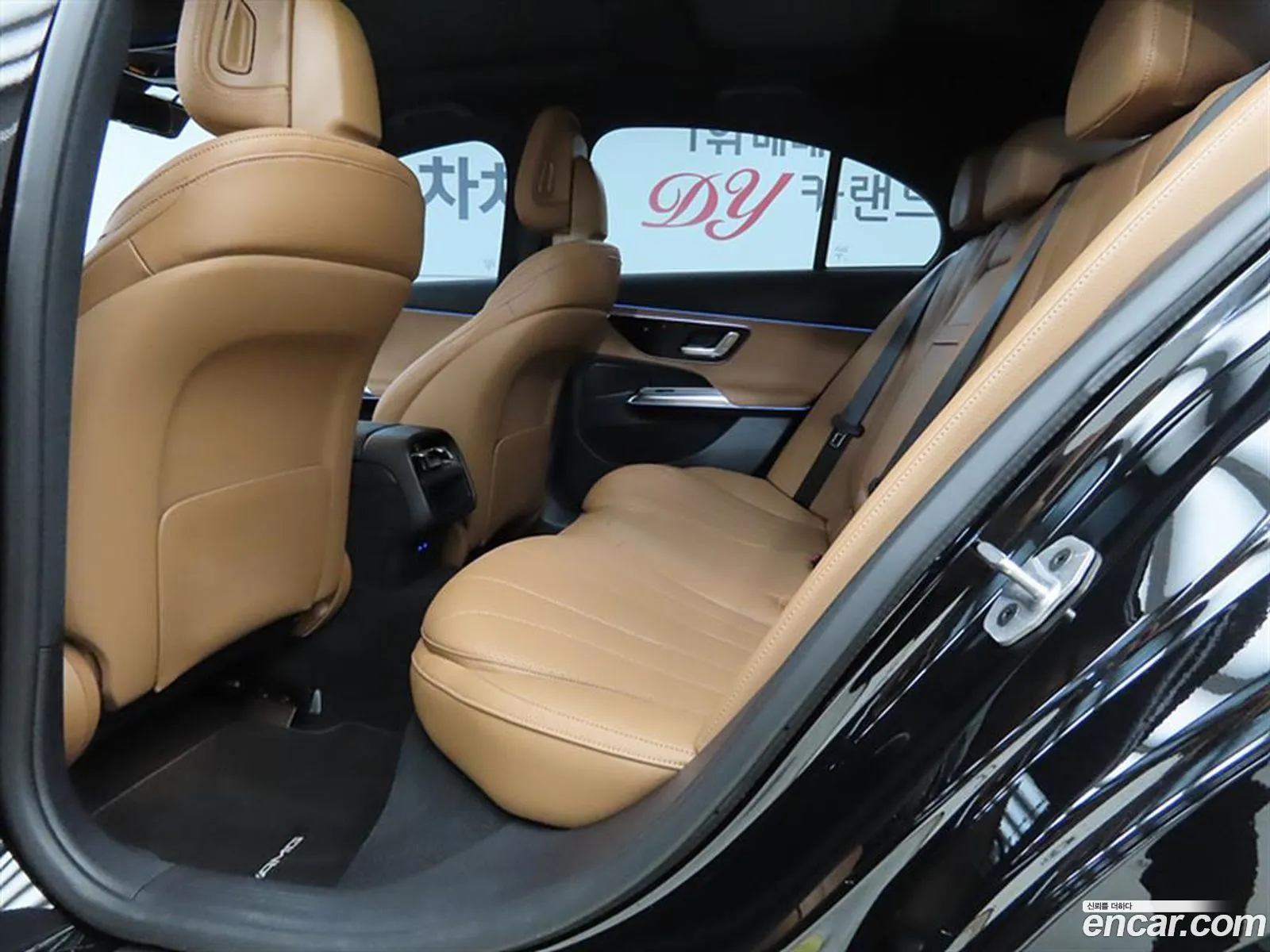 Mercedes-Benz E-Class W214 2025 — 4