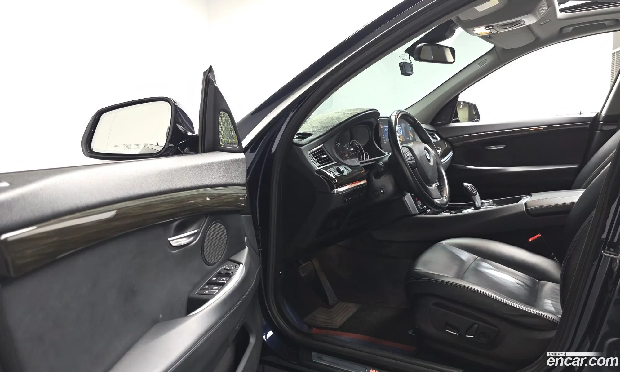 BMW 5 Series GT 2014 WBA5N2103FD497738 — 10