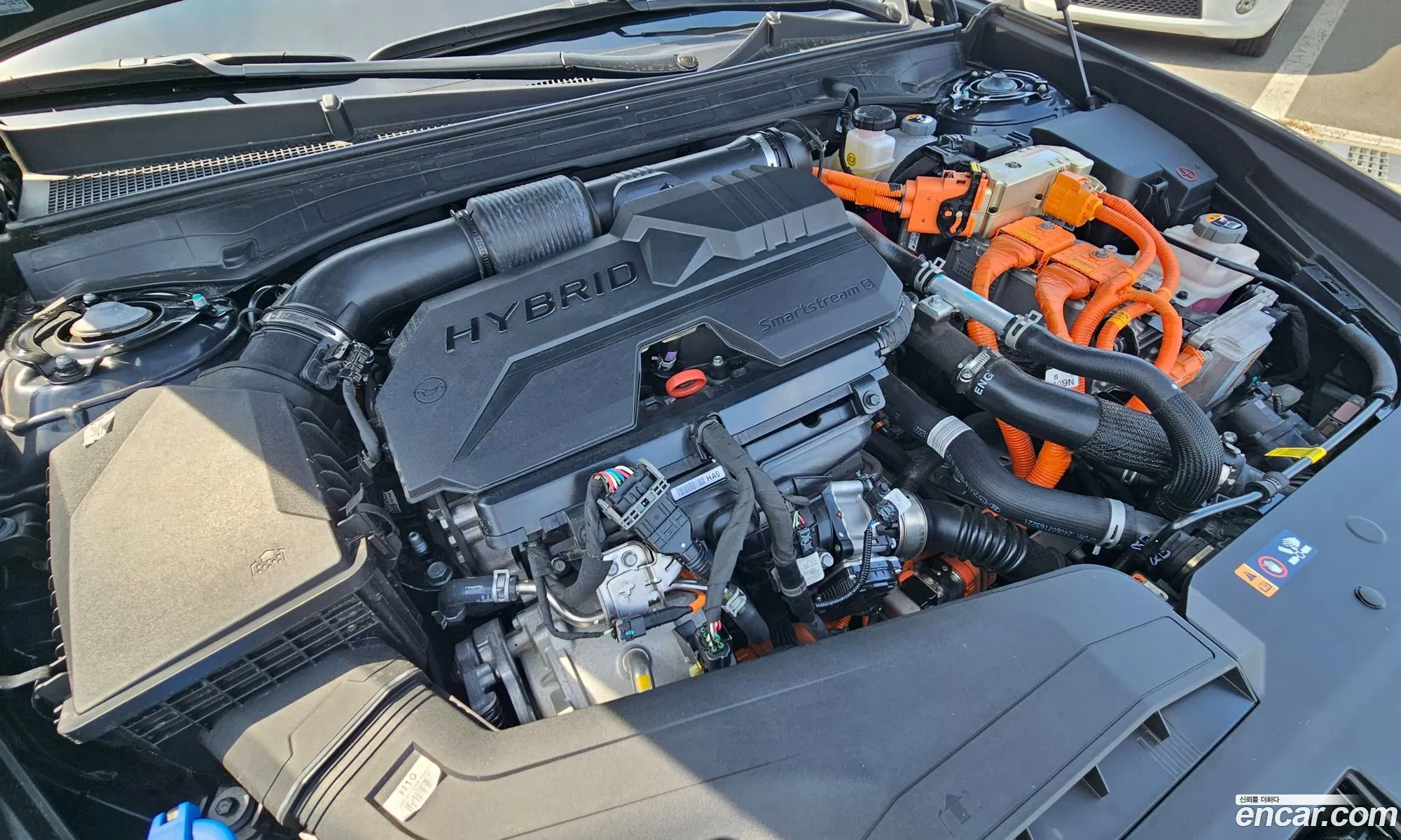 Hyundai Grandeur Hybrid 2024 — 5