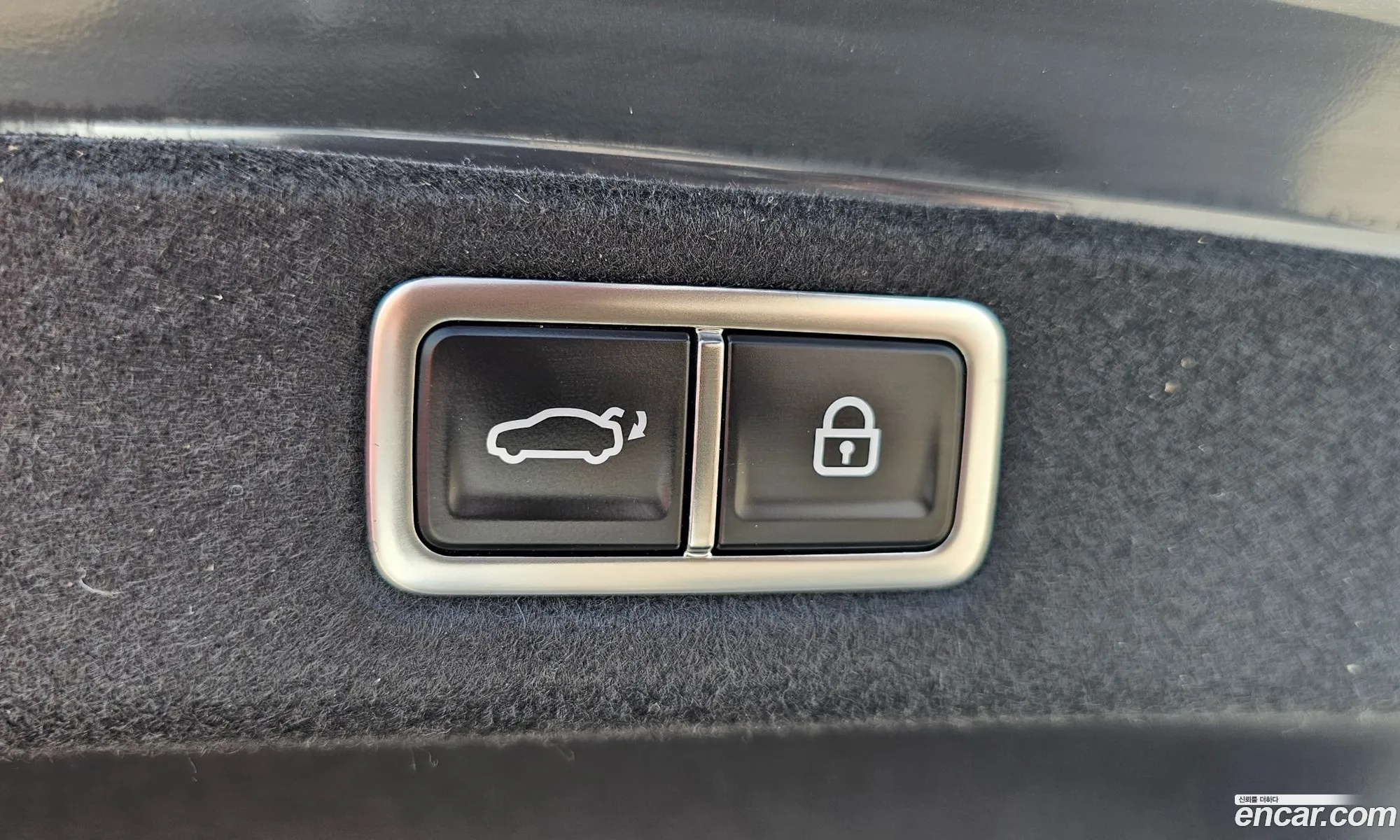 Hyundai Grandeur Hybrid 2024 — 17