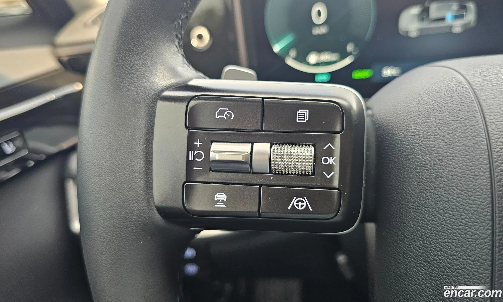 Hyundai Grandeur Hybrid 2024 — 6