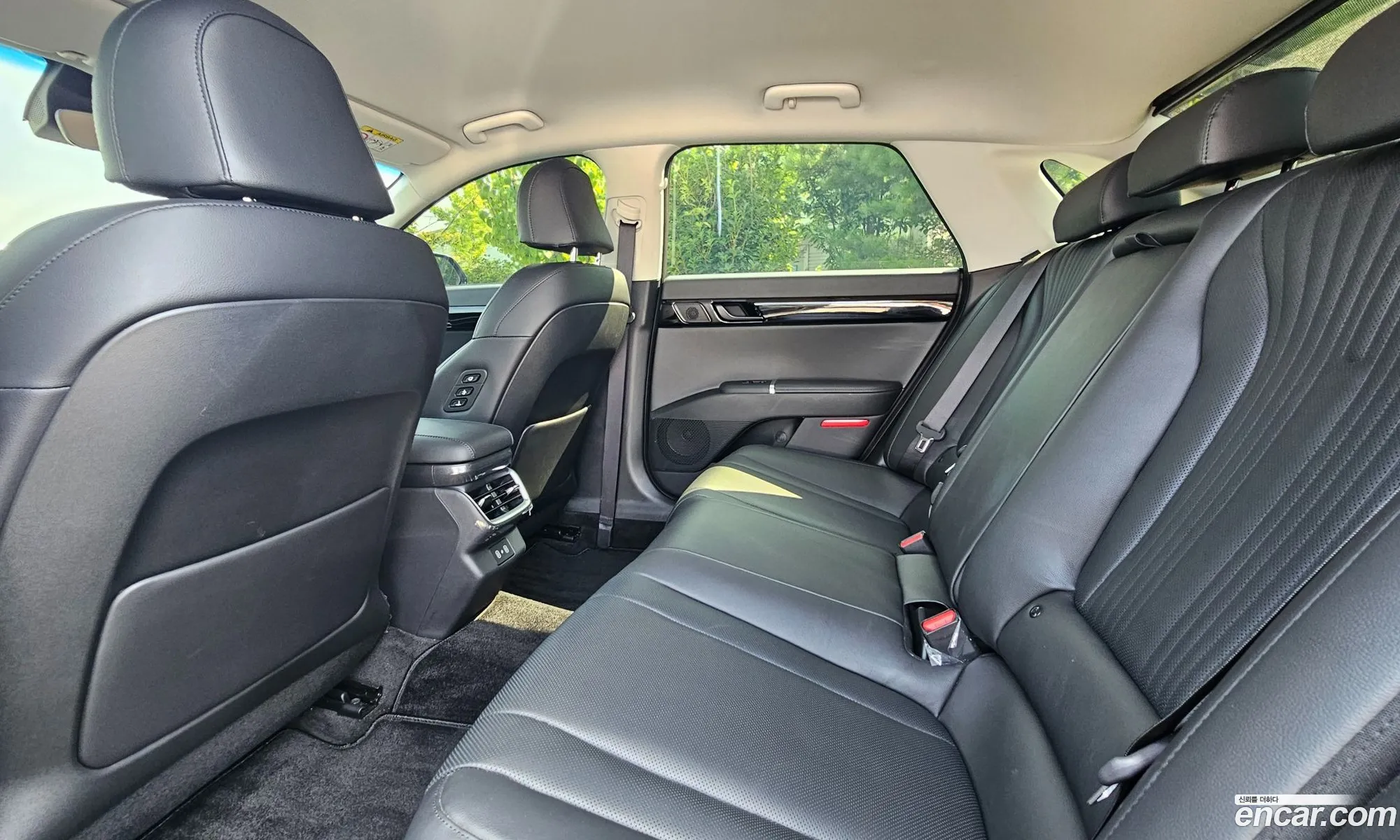 Hyundai Grandeur Hybrid 2024 — 8