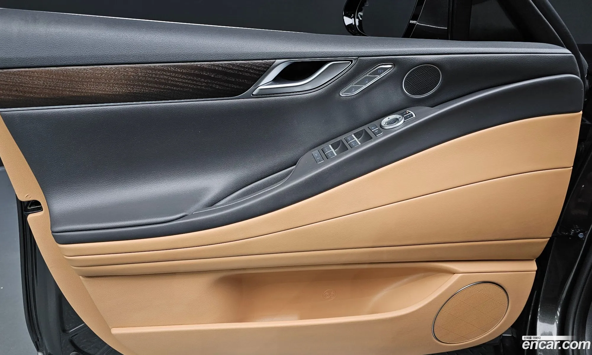 Genesis G80 2023 — 18